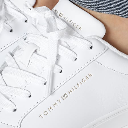 Tommy Hilfiger - Baskets Femme Essential Cupsole Sneaker 7687 White