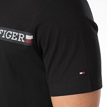 Tommy Hilfiger - Tee Shirt Monotype Chest Stripe 3688 Noir