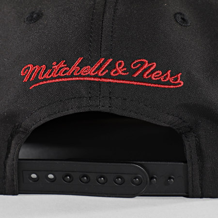 Mitchell and Ness - HHSS6655 Gorra Snapback Chicago Bulls Negra