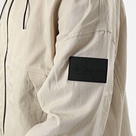 Calvin Klein - 4661 Giacca con zip e cappuccio beige