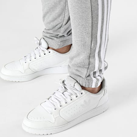 Adidas Sportswear - Pantalon Jogging A Bandes 3 Stripes IC0052 Gris Chiné