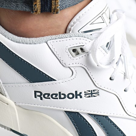Reebok - Baskets BB 4000 II 100033848 Footwear White Chalk Hoops Blue
