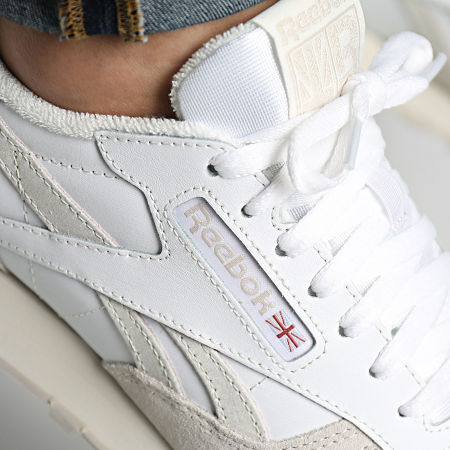 Reebok - Baskets Classic Leather 100032772 Footwear White Chalk Stucco ...