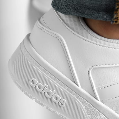 Adidas Sportswear - Baskets CourtBeat ID9659 Footwear White