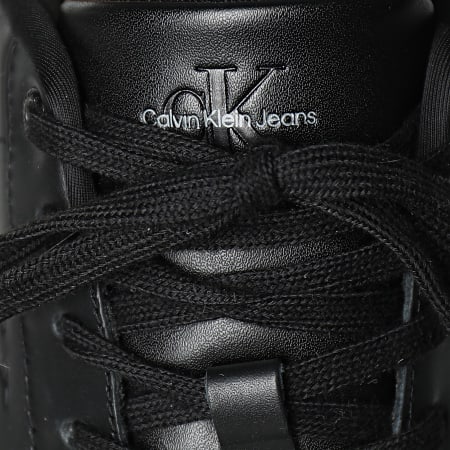 Calvin Klein - Baskets Classic Cupsole Low 0864 Triple Black