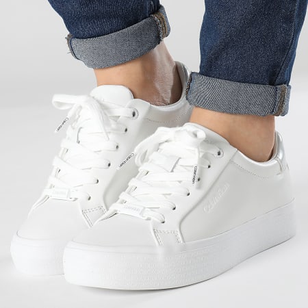 Calvin Klein - Sneakers da donna Vulcan Lace Up Nano 1066 White Pearl Grey