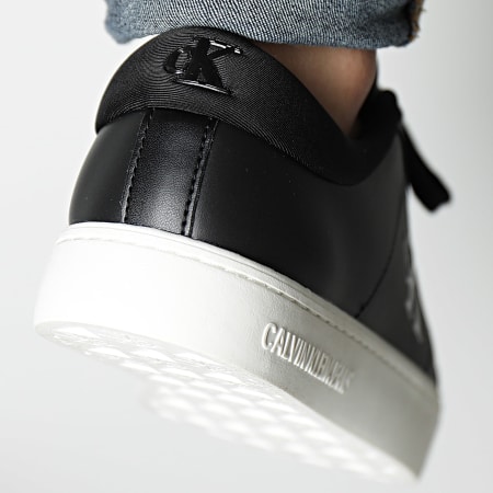 Calvin Klein - Sneakers Classic Cupsole Low Leather 0864 Nero Bright White