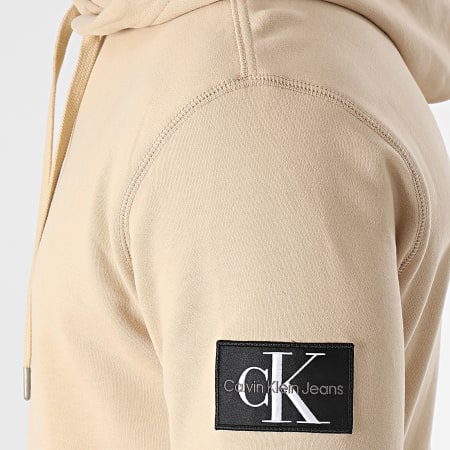 Calvin Klein - Sweat Capuche Badge 3430 Sable