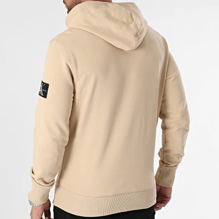 Calvin Klein - Badge Hoodie 3430 Sable