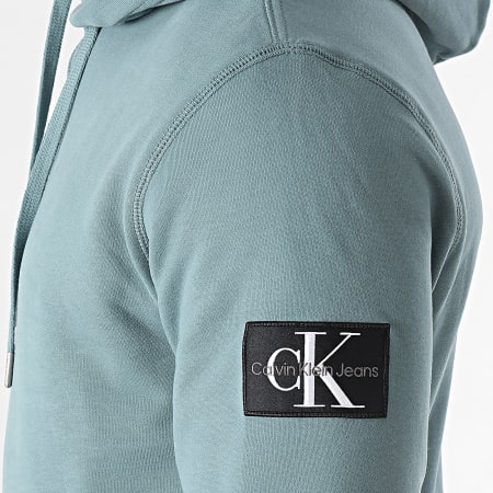 Calvin Klein - Sweat Capuche Badge 3430 Bleu Marine