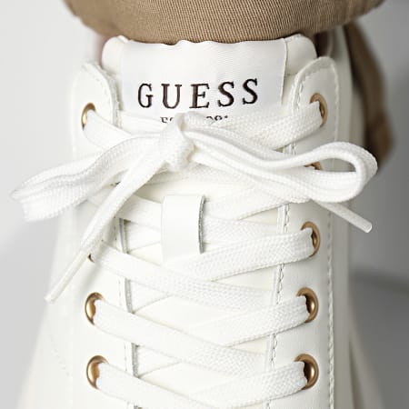 Guess - Sneakers FMPVIBLEA12 Bianco Marrone