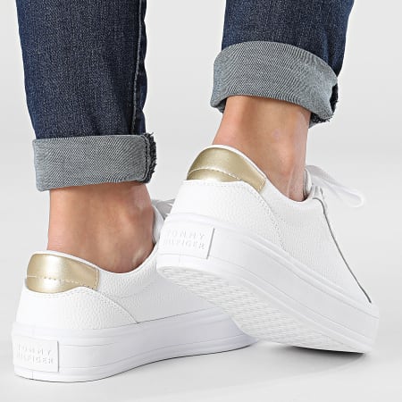 Tommy Hilfiger - Sneakers essenziali da donna 7778 Bianco