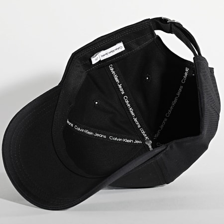 Calvin Klein - Cappello Monogram Minimal 1541 nero