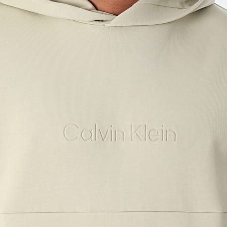 Calvin Klein - Felpa con cappuccio con logo in rilievo 2746 Verde cachi chiaro