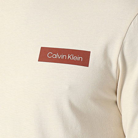 Calvin Klein - Tee Shirt Manches Longues Photo 2398 Beige