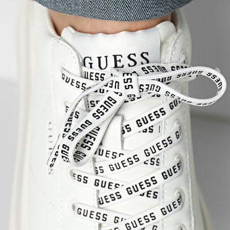 Guess - Sneakers FMPVIBSUE12 Bianco Nero