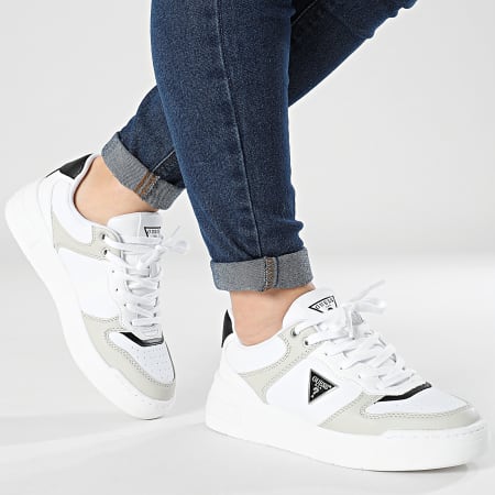 Guess - Zapatillas Mujer FLPCLKELE12 Blanco Gris