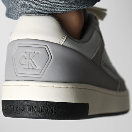 Calvin Klein - Sneakers Cupsole Low 0867 Oyster Mushroom Formal Grey