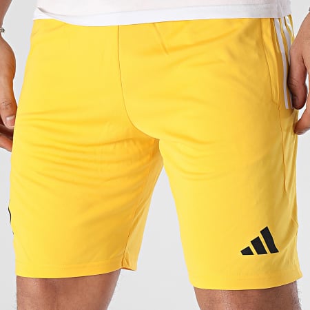Adidas Sportswear - Pantaloncini da jogging a righe Juventus IQ0870 Giallo
