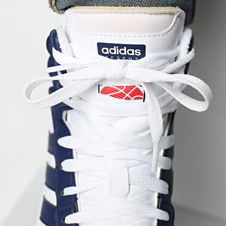 Adidas foot store montante