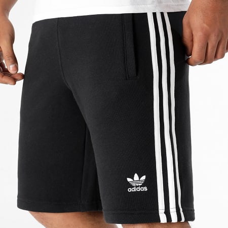 Adidas Originals - Short Jogging A Bandes IU2337 Noir