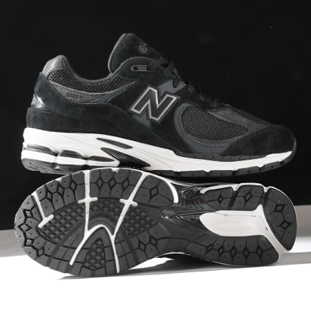 New Balance - Baskets 2002R M2002RBK Black Phantom Gunmetal