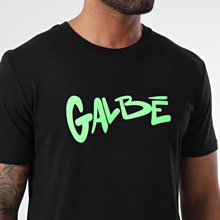MC Jean Gab'1 - Camiseta negra con forma verde fluorescente