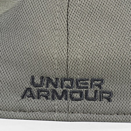 Under Armour - Casquette 1376700 Vert Kaki Noir