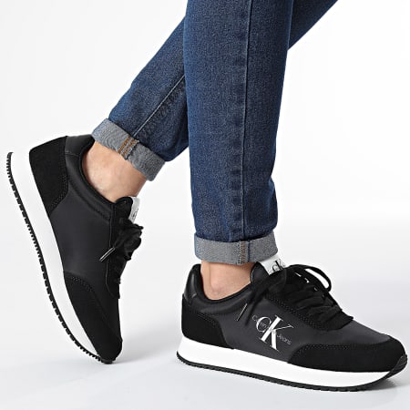 Calvin Klein - Retro Runner Low Lace 1326 Black Bright White Sneakers Donna
