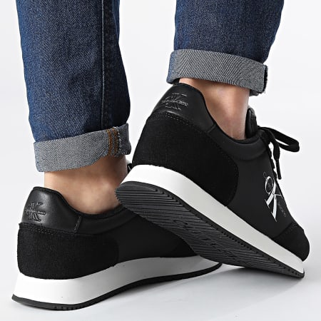 Calvin Klein - Retro Runner Low Lace 1326 Black Bright White Sneakers Donna