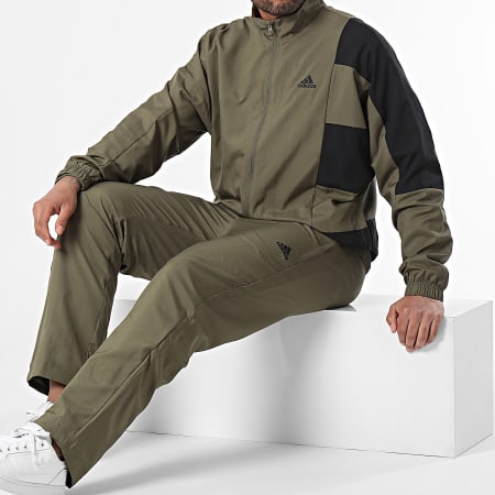 Adidas Performance - Conjunto de chaqueta con cremallera y pantalón de jogging verde caqui IP3112