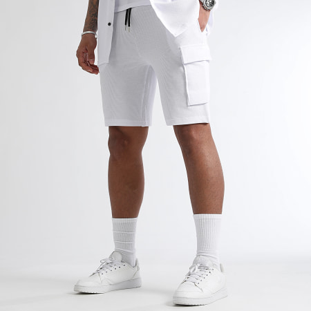 LBO - Conjunto Waffle 3280 de camisa blanca oversize de manga corta y pantalón corto cargo texturizado