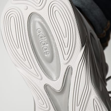 Adidas Performance - Ozelle IG5985 SilverMT Carbón Gris Sólido Gris Dos Sneakers