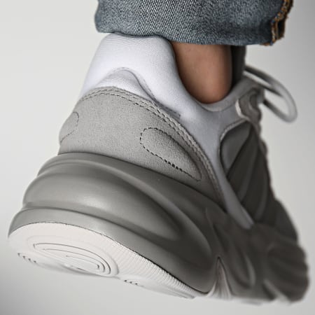 Adidas Sportswear - Baskets Ozelle IG5985 SilverMT Charcoal Solid Grey Grey Two