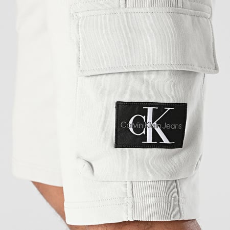 Calvin Klein - 5132 Pantalones cortos de jogging gris claro