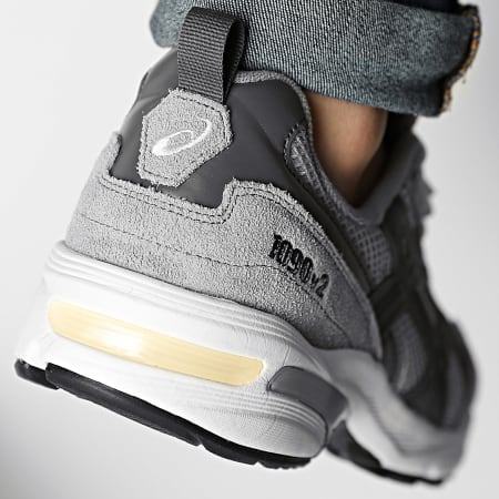 Asics - Sneaker Gel 1090 V2 1203A224 Oyster Grey Clay Grey