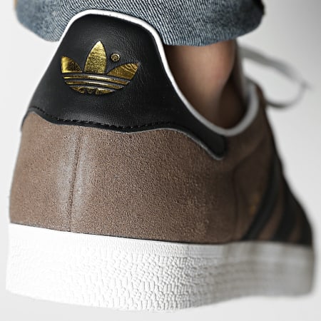 Adidas Originals - Gazelle ID3190 Earth Strata Core Black Gold Metallic Sneakers