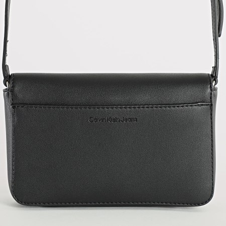 Calvin Klein - Bolso Esculpido Mujer 1965 Negro