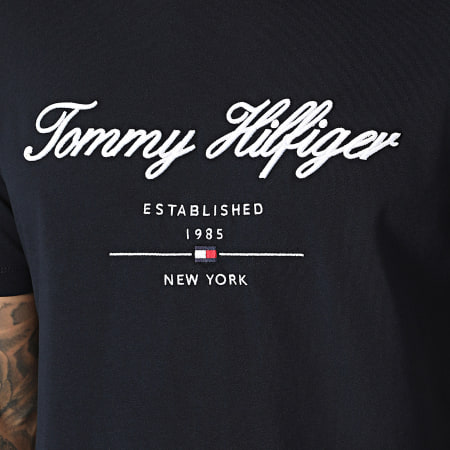 Tommy Hilfiger - Maglietta Script Logo 3691 Navy