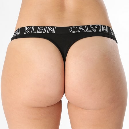 Calvin Klein - String Femme QD3636E Noir