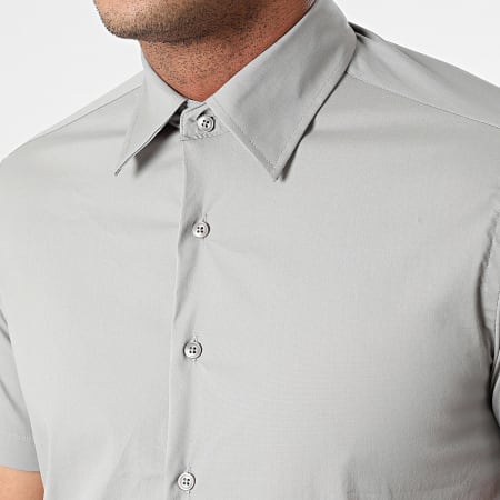 Frilivin - Camisa gris de manga corta