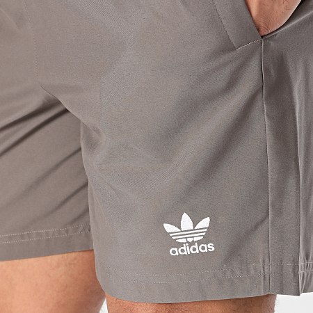 Adidas Originals - Ori Pantaloncini da jogging solidi IT8649 Grigio