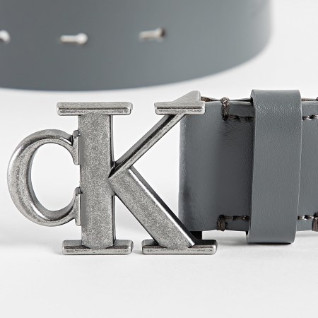 Calvin Klein - Cinturón Monoplaca K50K511831 Gris