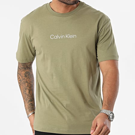 Calvin Klein - Tee Shirt Hero Logo Comfort 1346 Vert Kaki