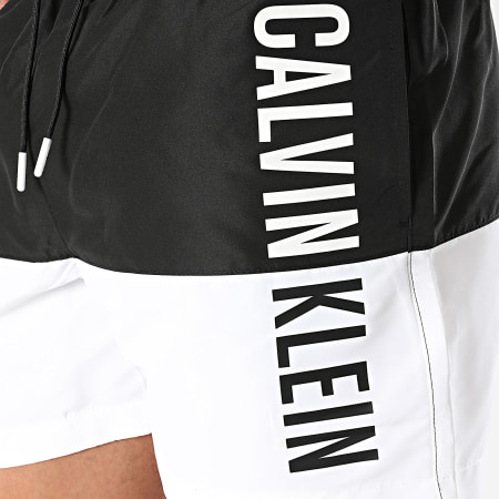 Calvin Klein - Short De Bain Medium Drawstring Block 0994 Noir Blanc