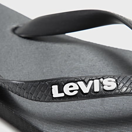 Levi's - Tongs 235633-628 Regular Black