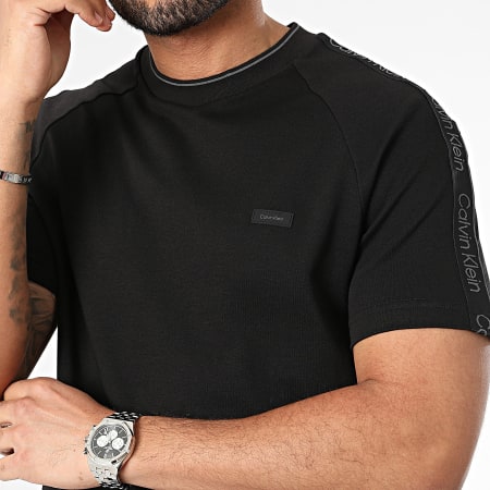 Calvin Klein - Camiseta raglán 2529 Negro