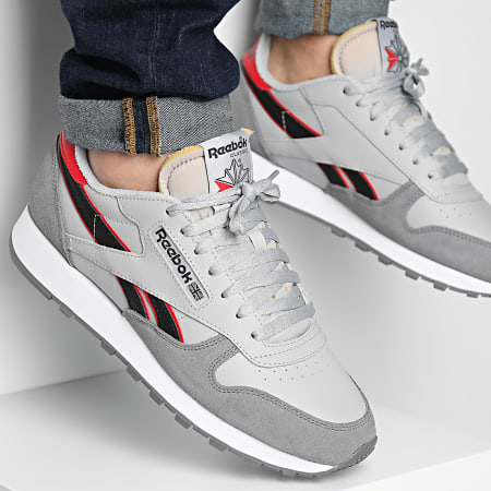 Reebok - Baskets Classic Leather 100074354 Pure Grey3 Pure Grey6 Vector Red