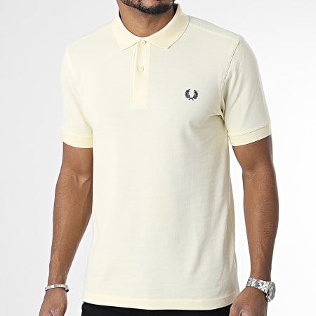 Fred Perry - Polo Manches Courtes Plain Fred Perry M6000 Jaune Clair