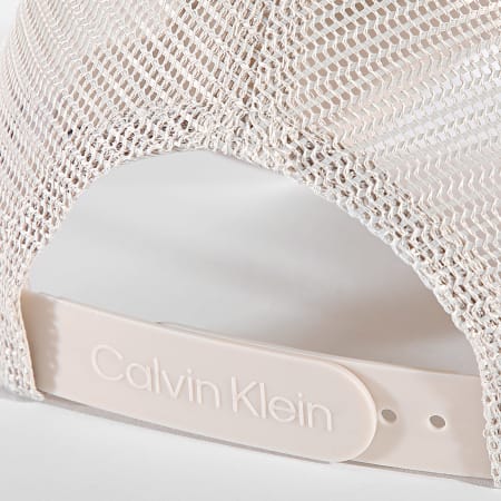 Calvin Klein - Casquette Trucker Embroidery Beige